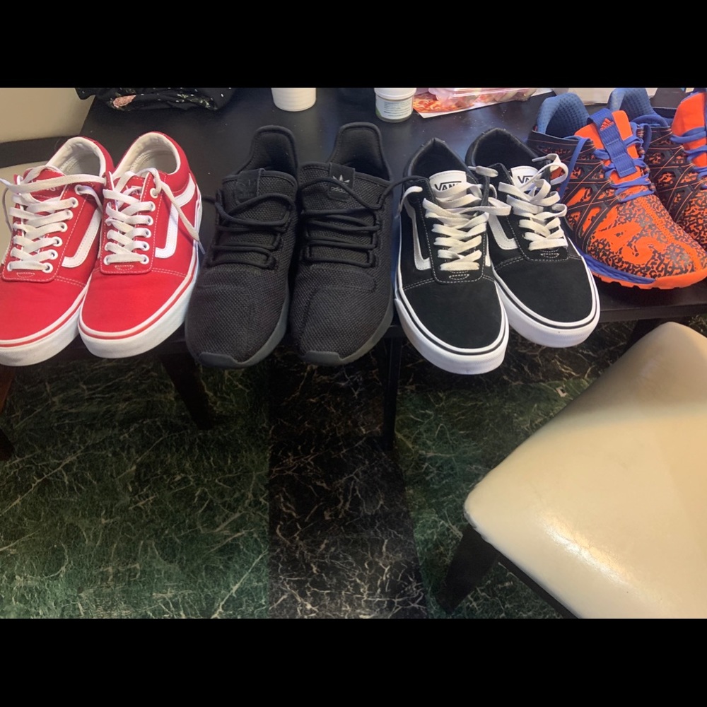 Men’s vans/adidas